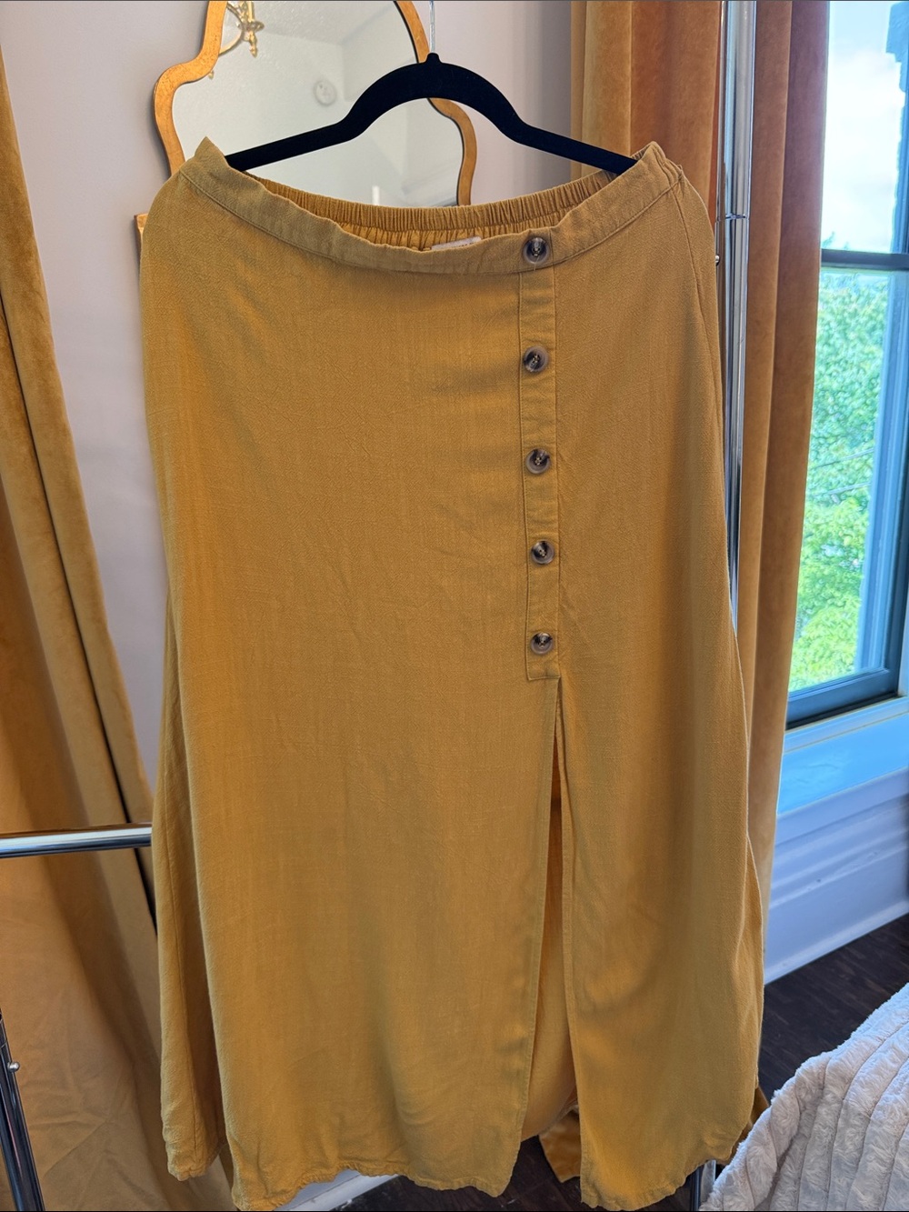 Linen blend Button-Front Midi Skirt